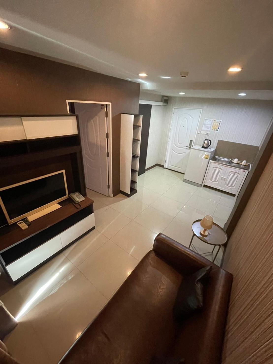 H2Do Hotel Ban Khlong Sanam Phli Bagian luar foto