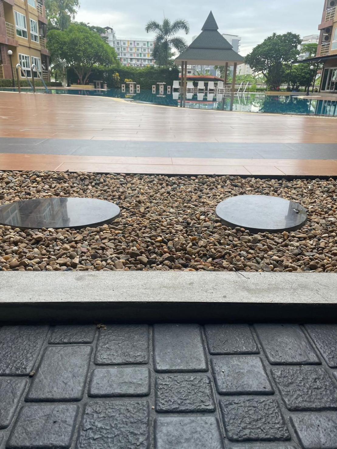 H2Do Hotel Ban Khlong Sanam Phli Bagian luar foto